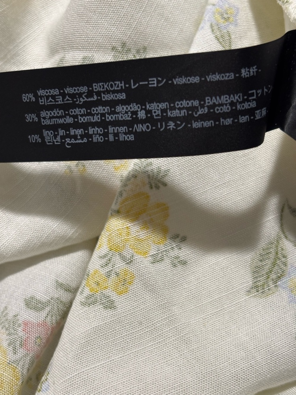 Zara Cream Floral V-neck, back zip closure. Maxi Dress with Yellow Blooms SizeXL - Picture 8 of 8